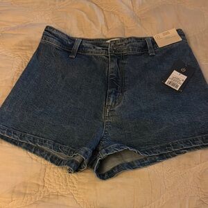 Universal Threads Co. Shorts